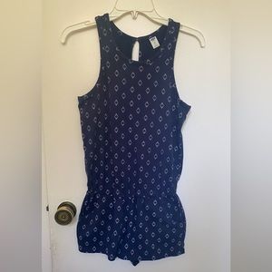 2 Rompers with pockets set 2 size Xs